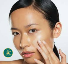 Có phải da nhờn, sẽ ít nếp nhăn hơn?